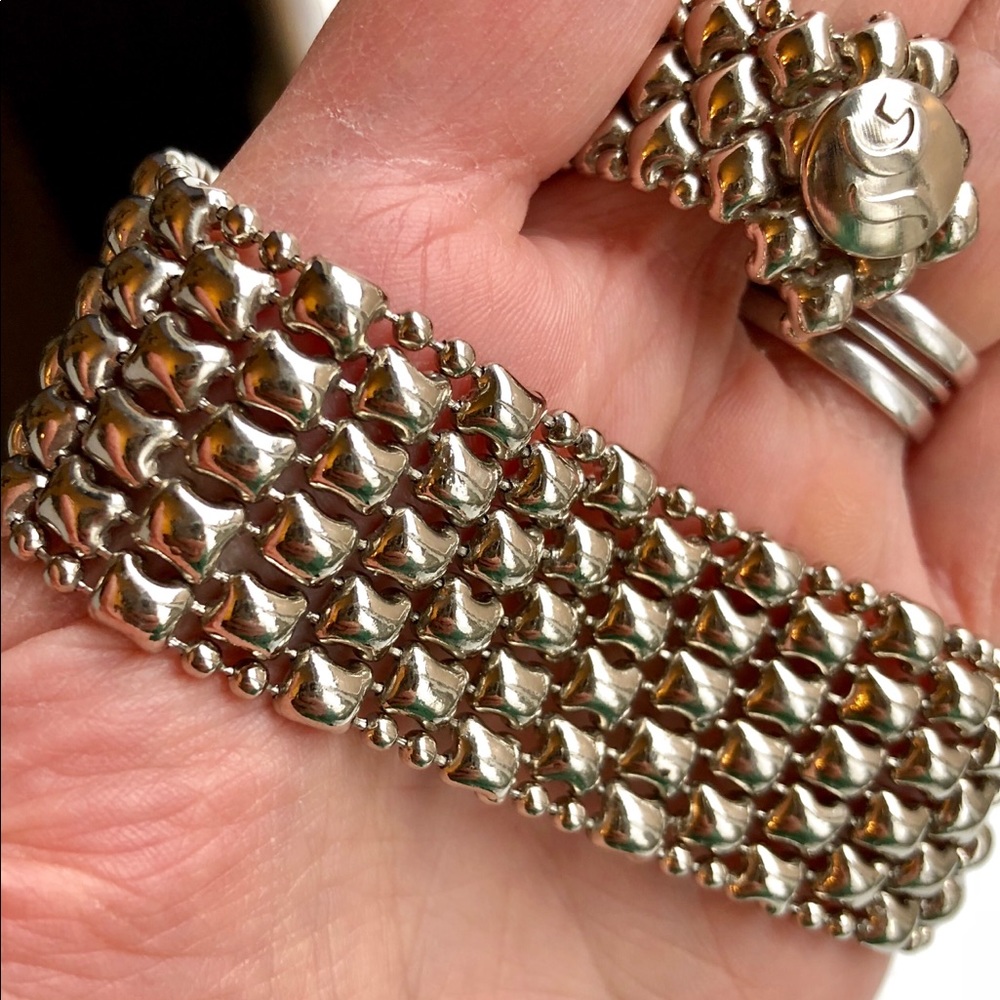 SG liquid metal choker necklace - Sergio Gutierrez